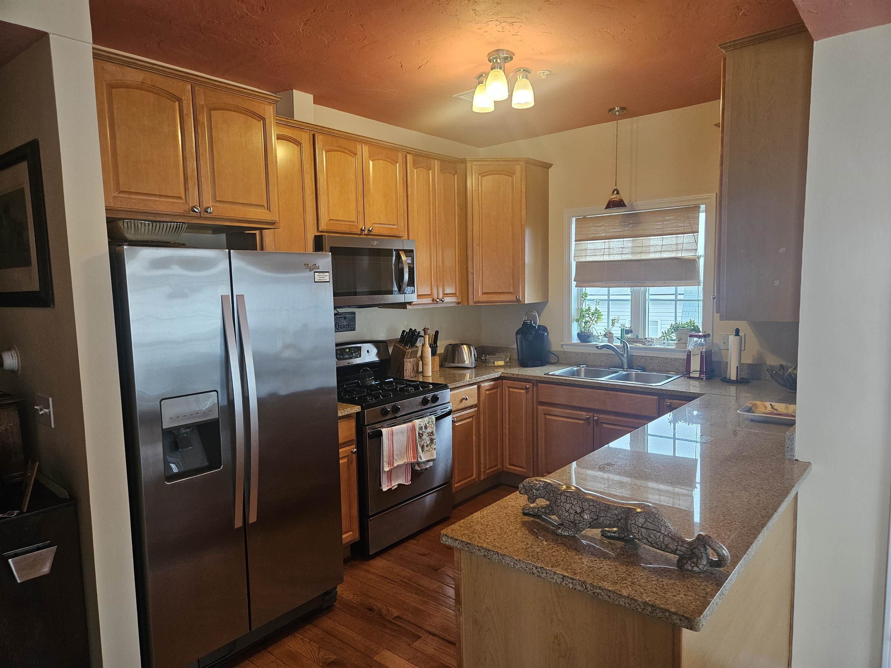 7 F Street, Unit 3 Hampton, NH 03842 - Photo 9 of 21