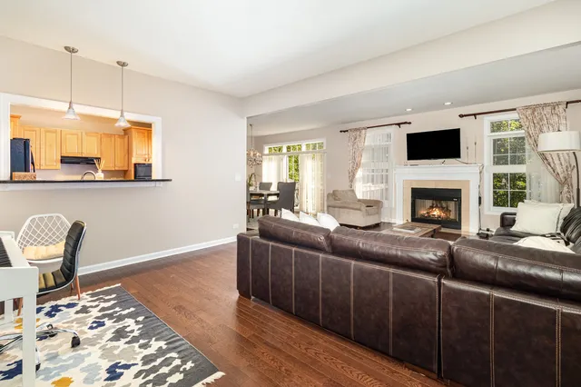 $3,495 | 789 North Morrison Avenue, Palatine, IL 60067