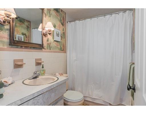 7 Laurine Road Danvers, MA 01923 - Photo 15 of 21 Gallery Image 15