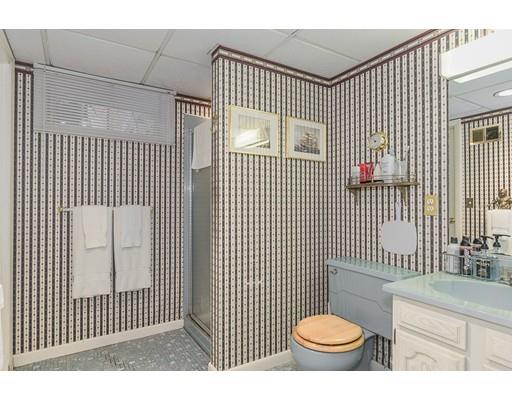 7 Laurine Road Danvers, MA 01923 - Photo 20 of 21 Gallery Image 20