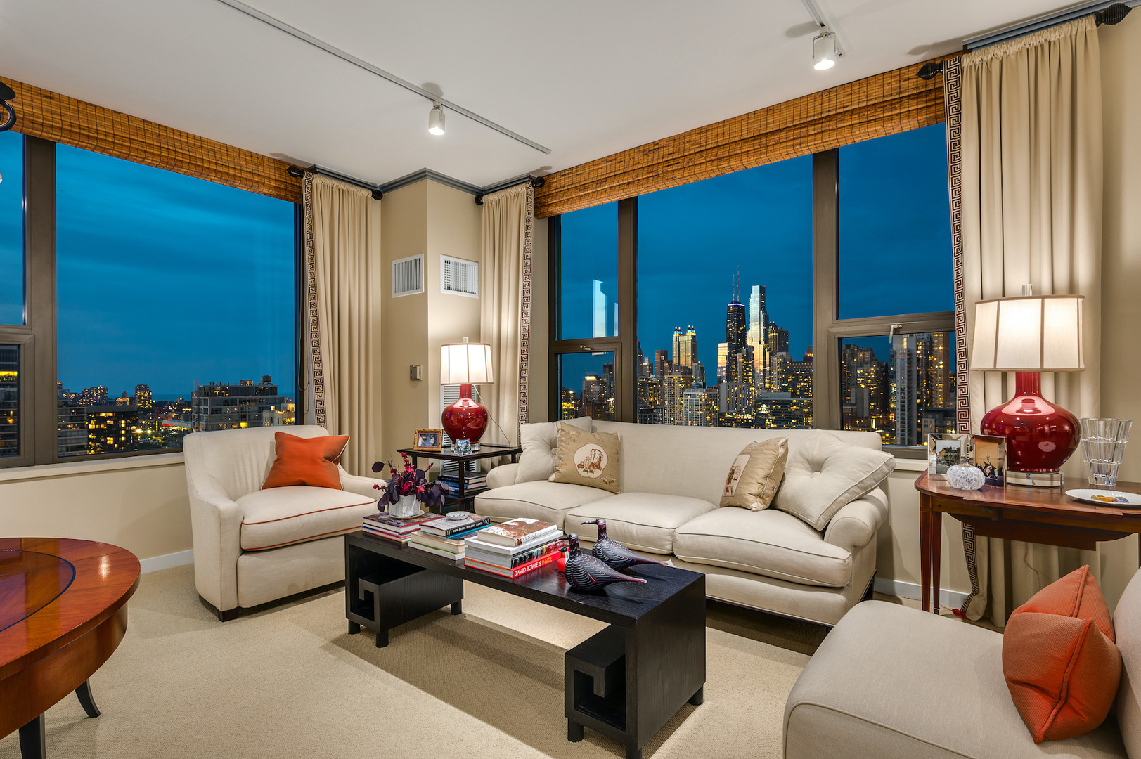 501 North Clinton Street, Unit 3002 Chicago, IL 60654 - Photo 4 of 48