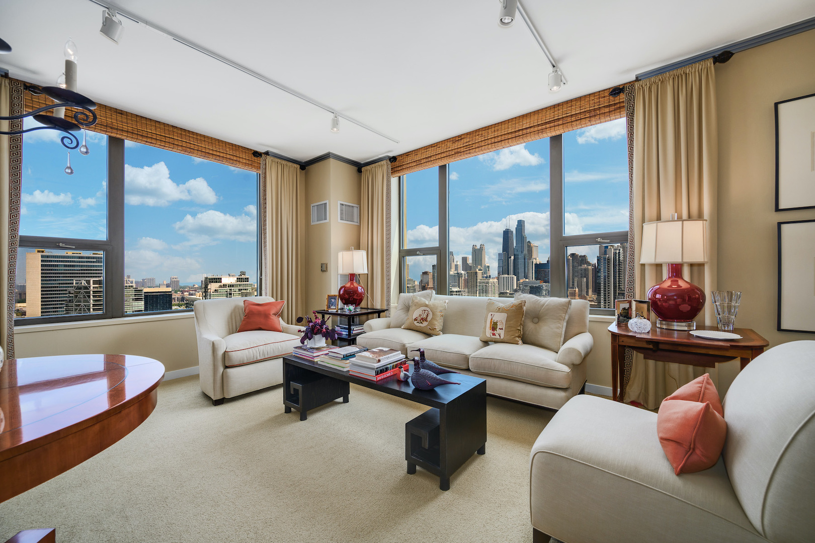 501 North Clinton Street, Unit 3002 Chicago, IL 60654 - Photo 8 of 48