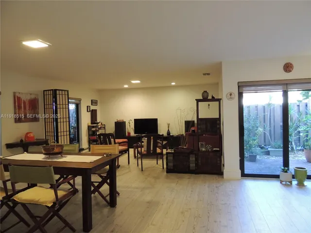 $319,000 | 7951 Eastlake Drive, Unit C, Boca Raton, FL 33433