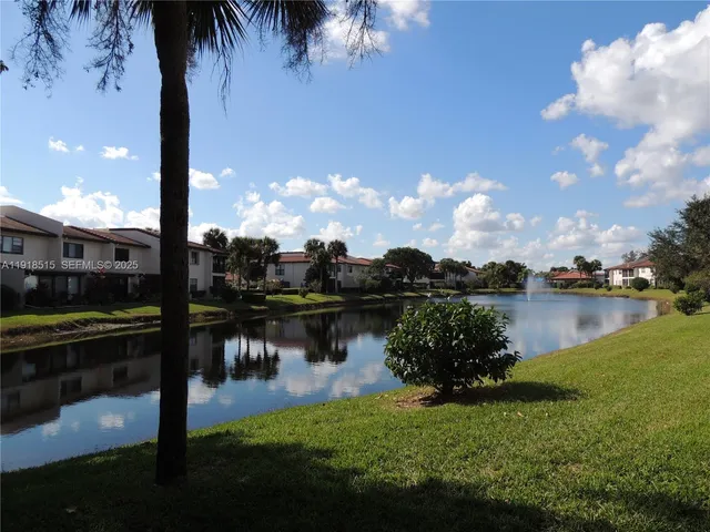 $319,000 | 7951 Eastlake Drive, Unit C, Boca Raton, FL 33433