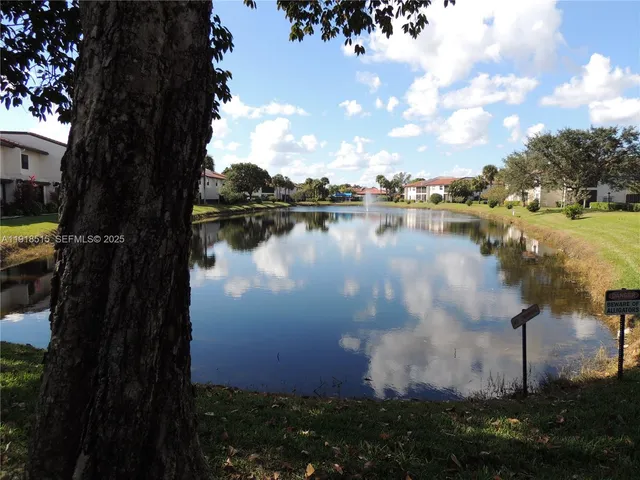$319,000 | 7951 Eastlake Drive, Unit C, Boca Raton, FL 33433