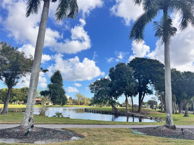 $319,000 | 7951 Eastlake Drive, Unit C, Boca Raton, FL 33433