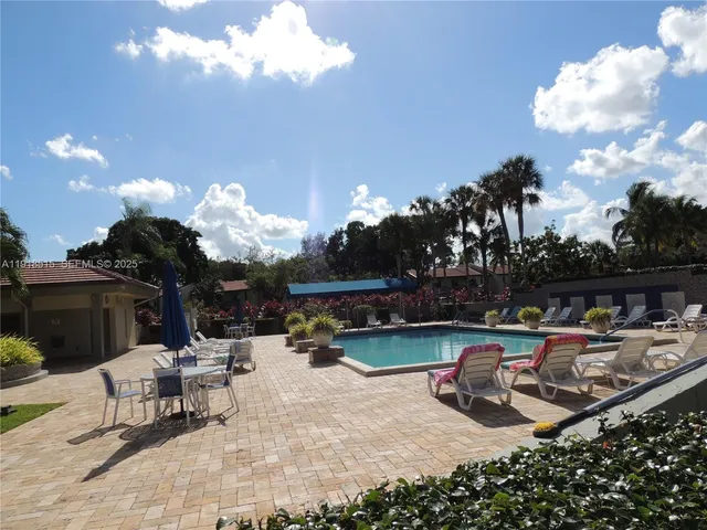 $319,000 | 7951 Eastlake Drive, Unit C, Boca Raton, FL 33433