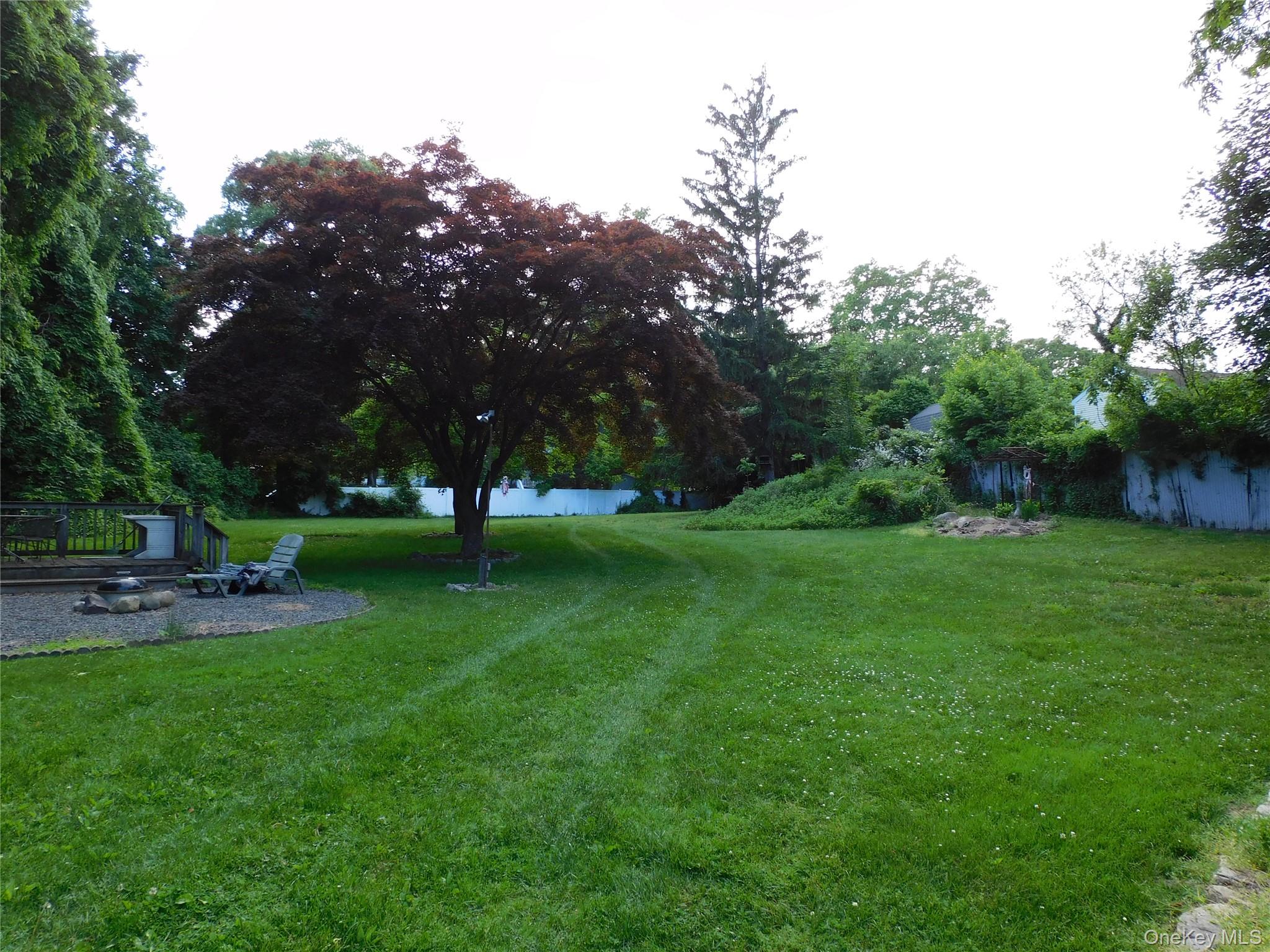 40 Wood Road Centereach, NY 11720 - Photo 7 of 15