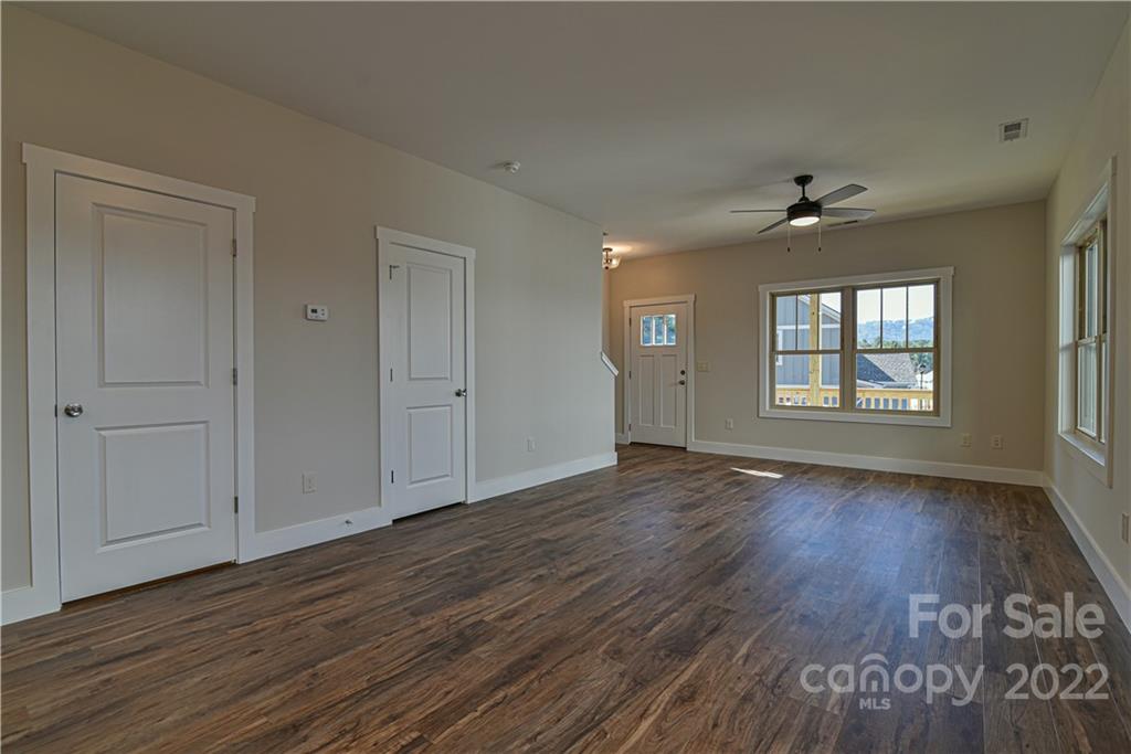 20 Wheeler Road, Unit 40 Weaverville, NC 28787 - Photo 3 of 17 Gallery Image 3