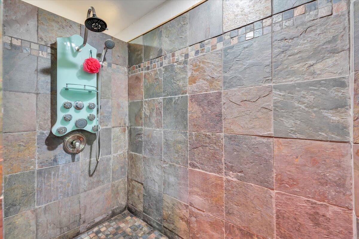 5750 Bandy Road Roanoke, VA 24014 - Photo 42 of 83 42-MIB00222