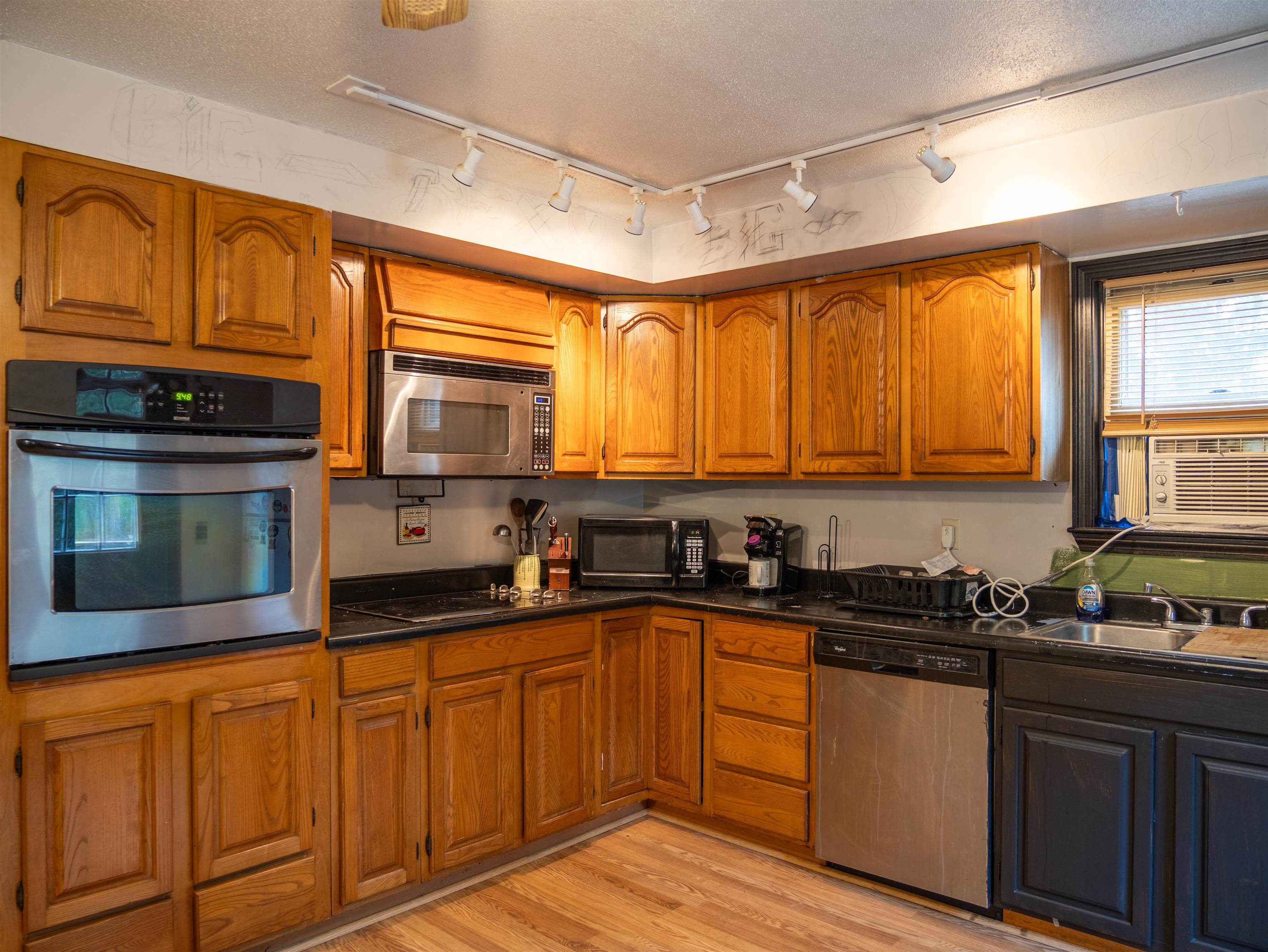 204 Wansor Road Wakefield, NH 03830 - Photo 23 of 34