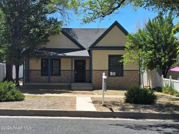 $1,049,000 | 324 North Mt Vernon Avenue, Prescott, AZ 86301