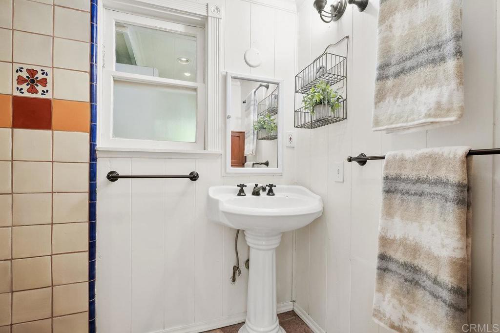 3055 Pera Alta Drive Julian, CA 92036 - Photo 21 of 44 a bathroom with a sink and a mirror