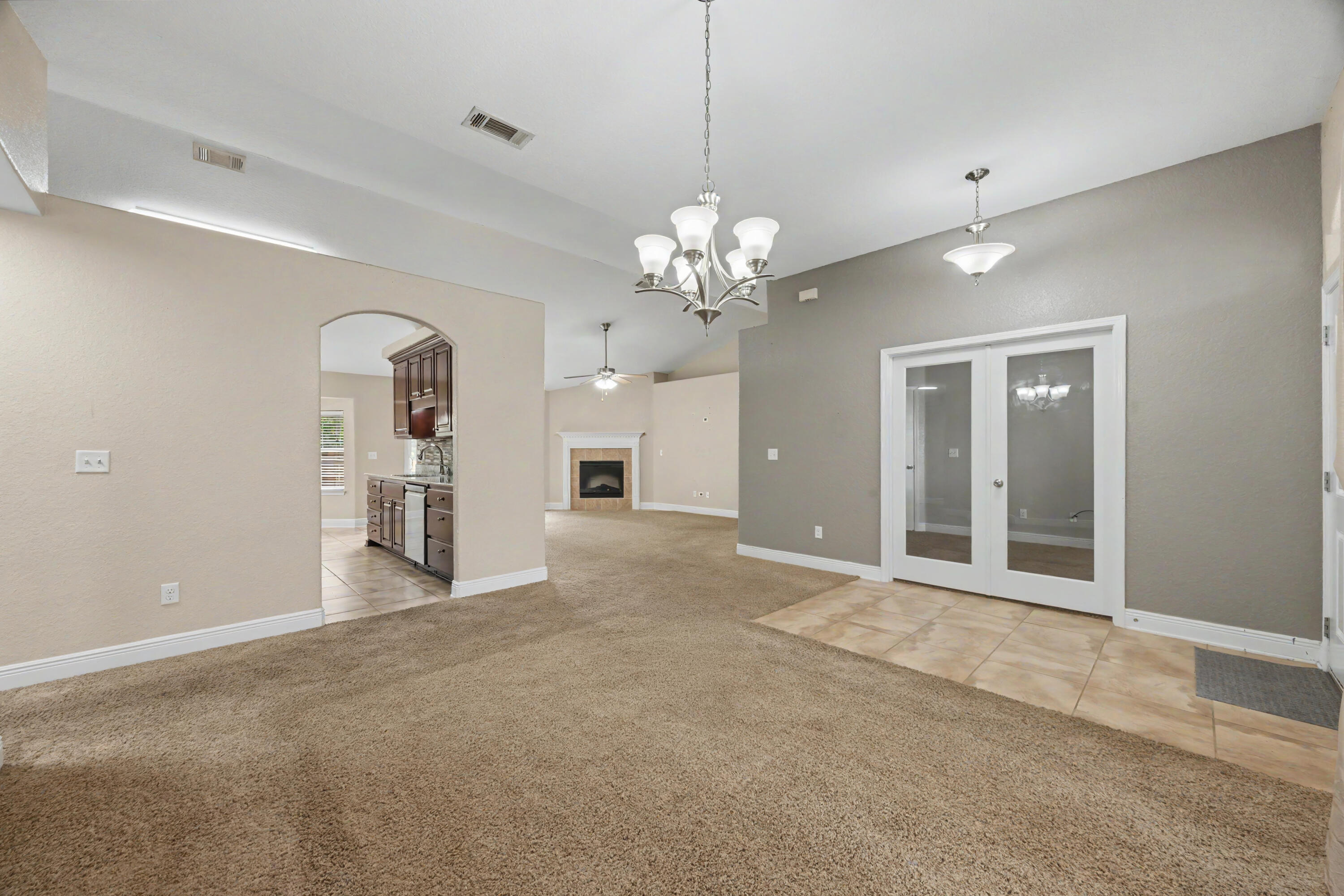 6100 Dragonfly Way Crestview, FL 32536 - Photo 13 of 51 11-11