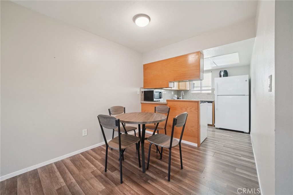 2891 Canyon Crest, Unit 68 Riverside, CA 92507 - Photo 5 of 31