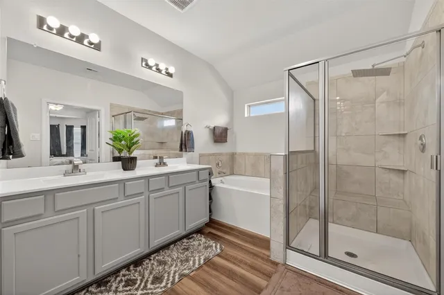 $2,000 | 15950 Boom Drive, Crosby, TX 77532