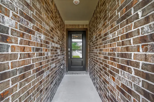 $2,000 | 15950 Boom Drive, Crosby, TX 77532