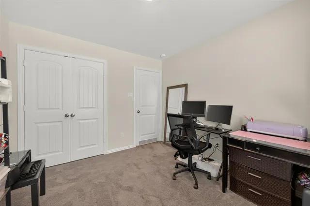 $2,000 | 15950 Boom Drive, Crosby, TX 77532