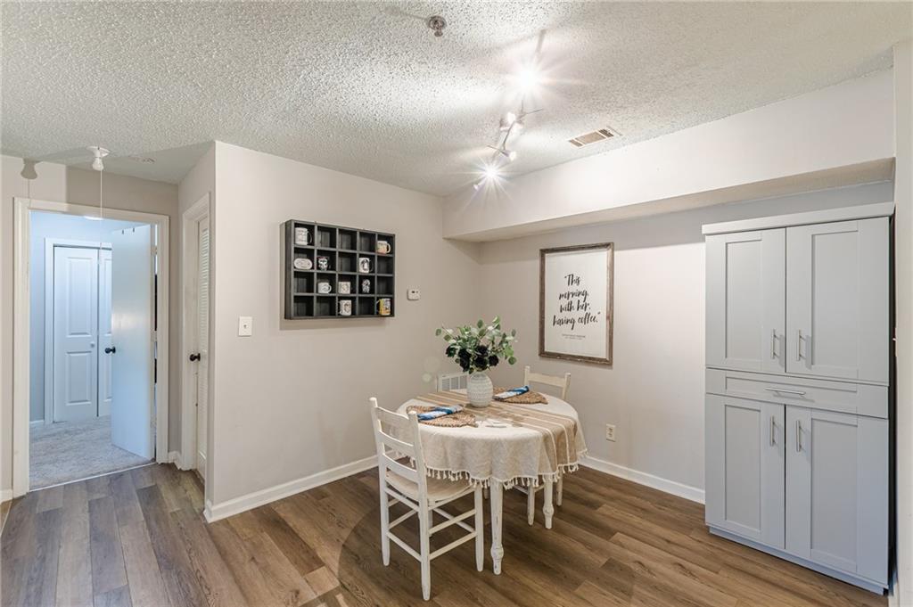 215 Cobblestone Trail Avondale Estates, GA 30002 - Photo 13 of 42