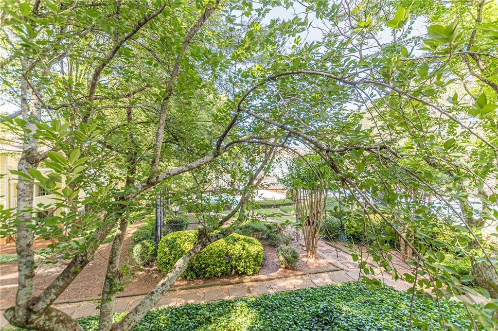 215 Cobblestone Trail Avondale Estates, GA 30002 - Photo 37 of 42