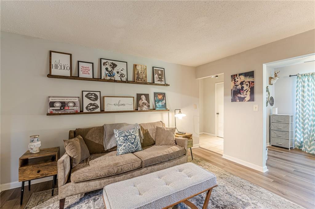 215 Cobblestone Trail Avondale Estates, GA 30002 - Photo 4 of 42