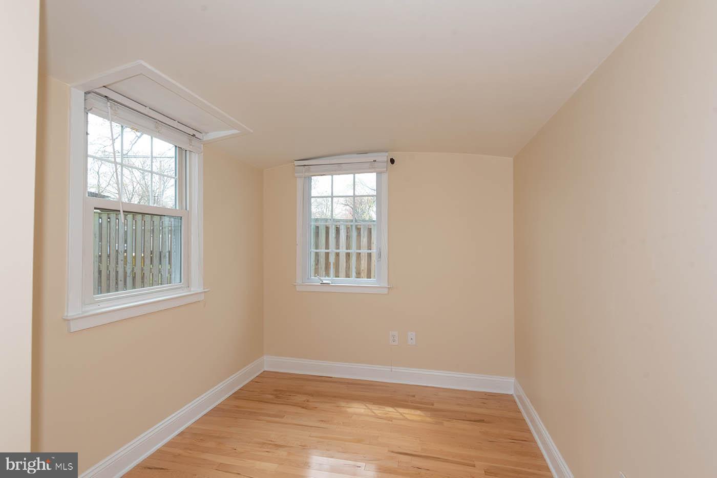 7814 Renshaw Road Pasadena, MD 21122 - Photo 70 of 89 Gallery Image 70