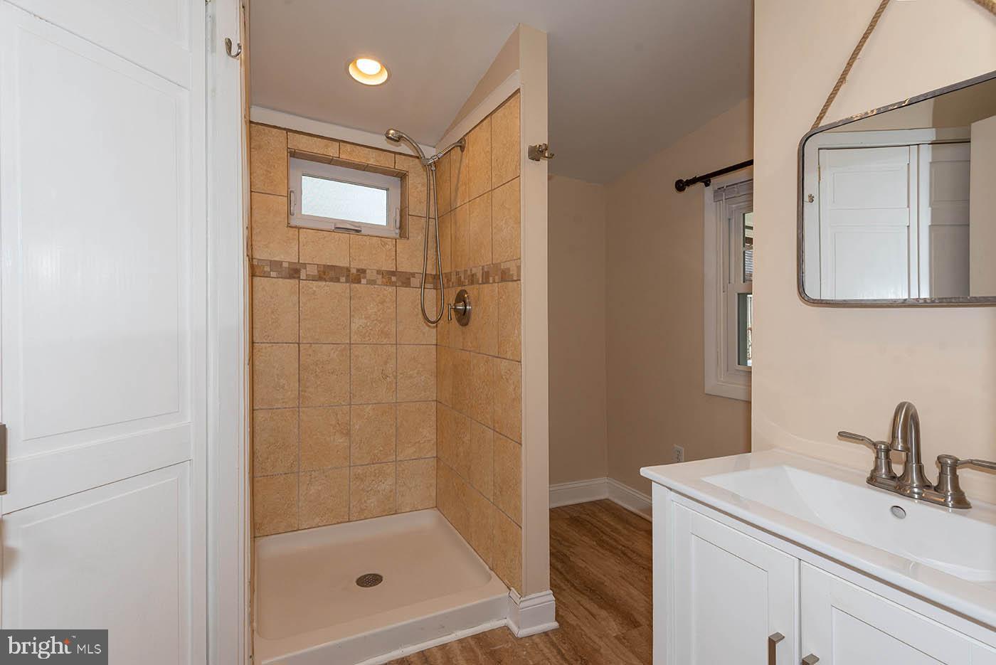 7814 Renshaw Road Pasadena, MD 21122 - Photo 72 of 89 Gallery Image 72