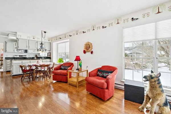 $335,000 | 180 Buckingham Drive, Southampton, NJ 08088