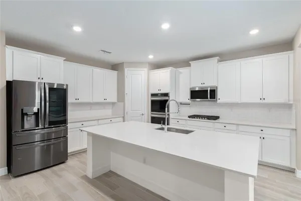 $550,000 | 4226 Southeast 11th Avenue, Ocala, FL 34480