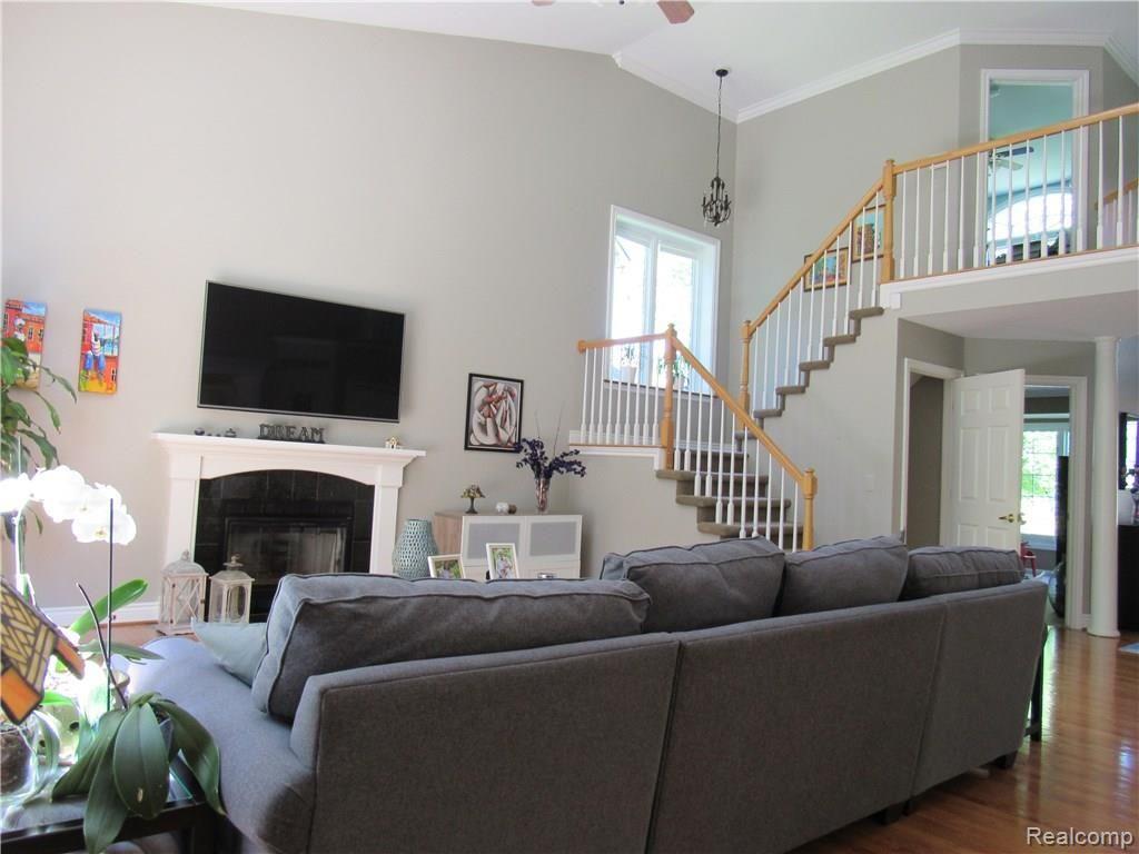 3853 Beechcrest Road Rochester Hills, MI 48309 - Photo 12 of 55