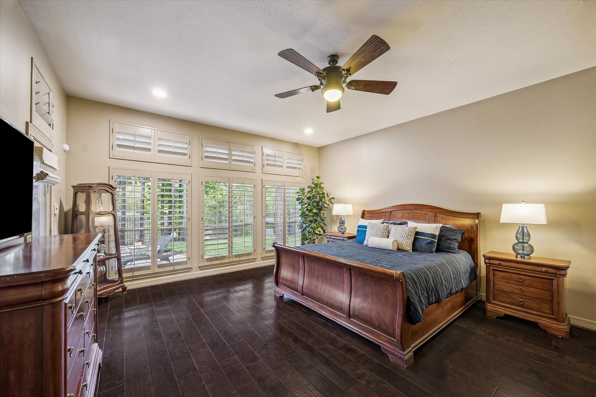 6 East Lakemist Circle Spring, TX 77381 - Photo 14 of 32