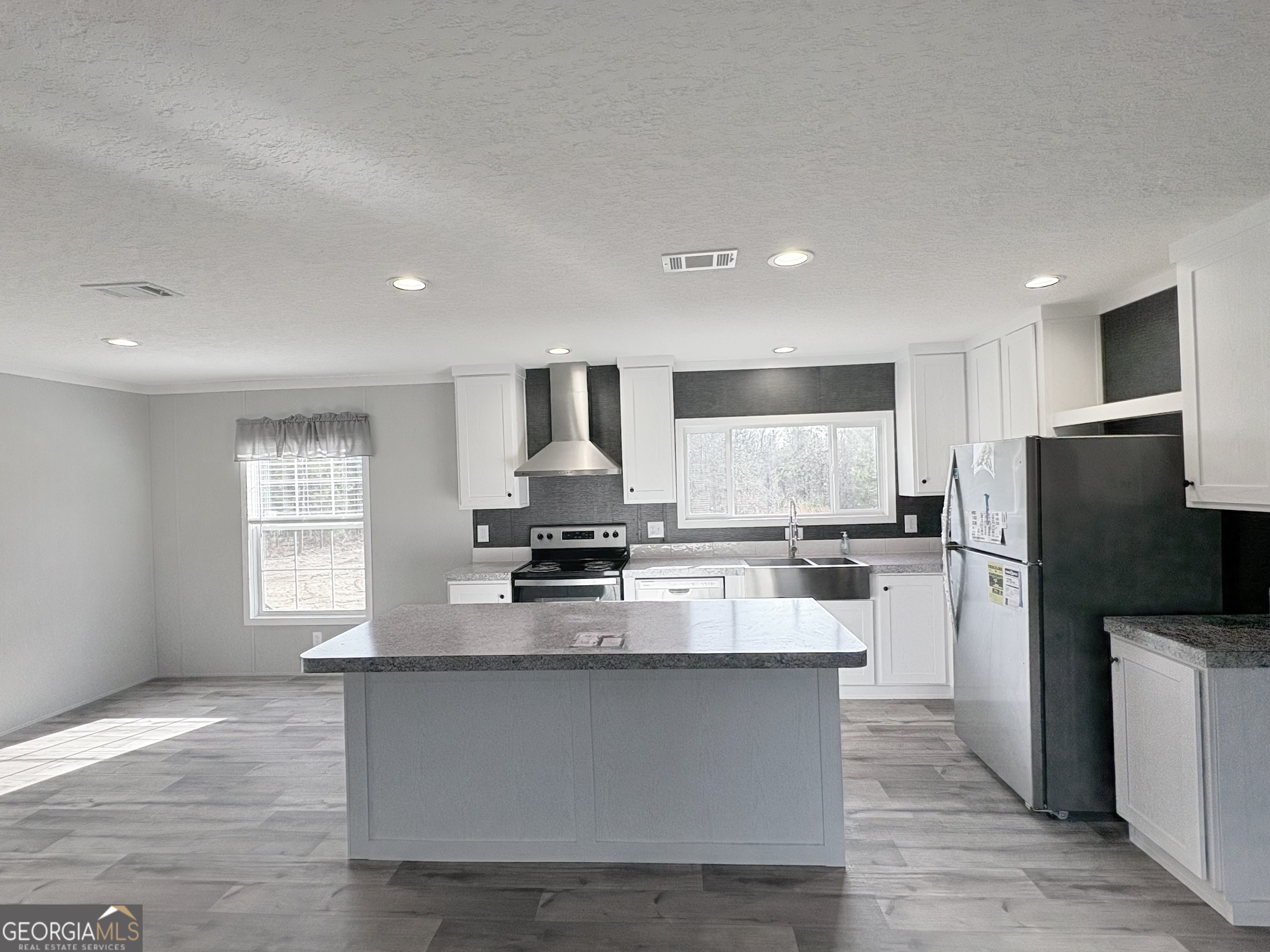 1823 Rock Springs Road Dublin, GA 31021 - Photo 6 of 19