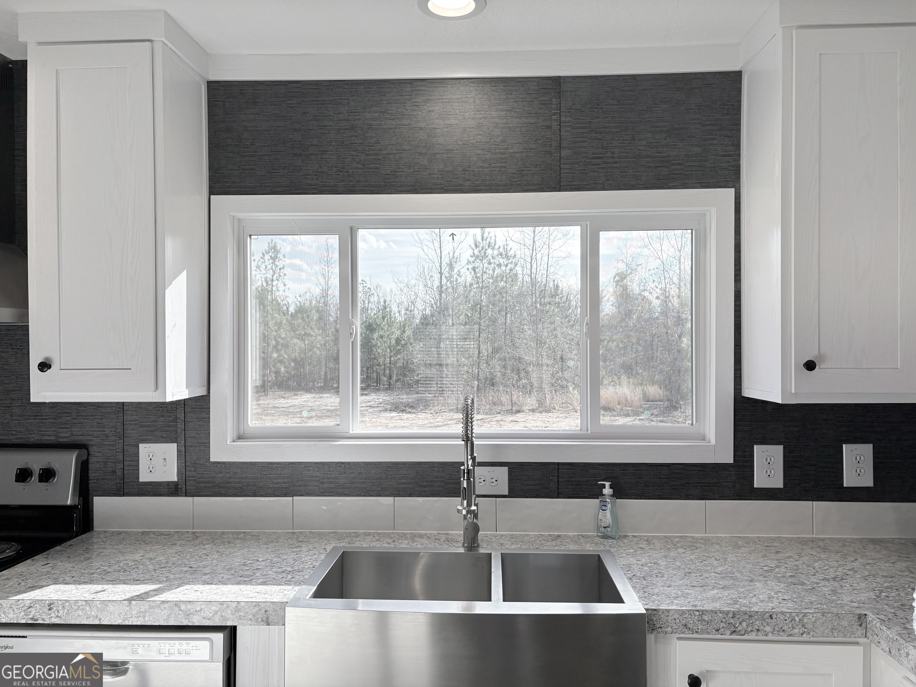 1823 Rock Springs Road Dublin, GA 31021 - Photo 7 of 19