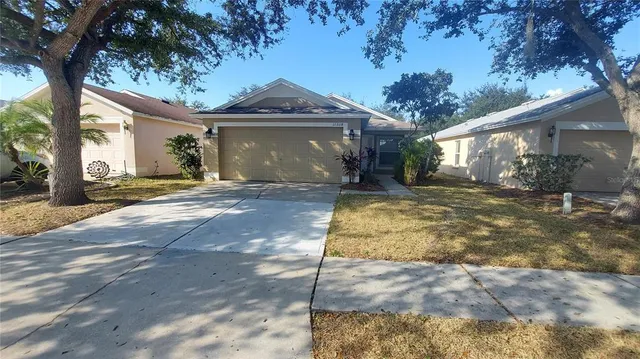 $299,900 | 11208 Summer Star Drive, Riverview, FL 33579