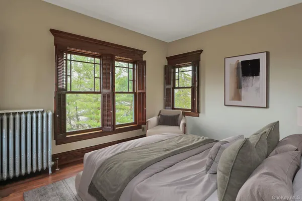 $875,000 | 2 Pine Hill Road, Chester, NY 10918