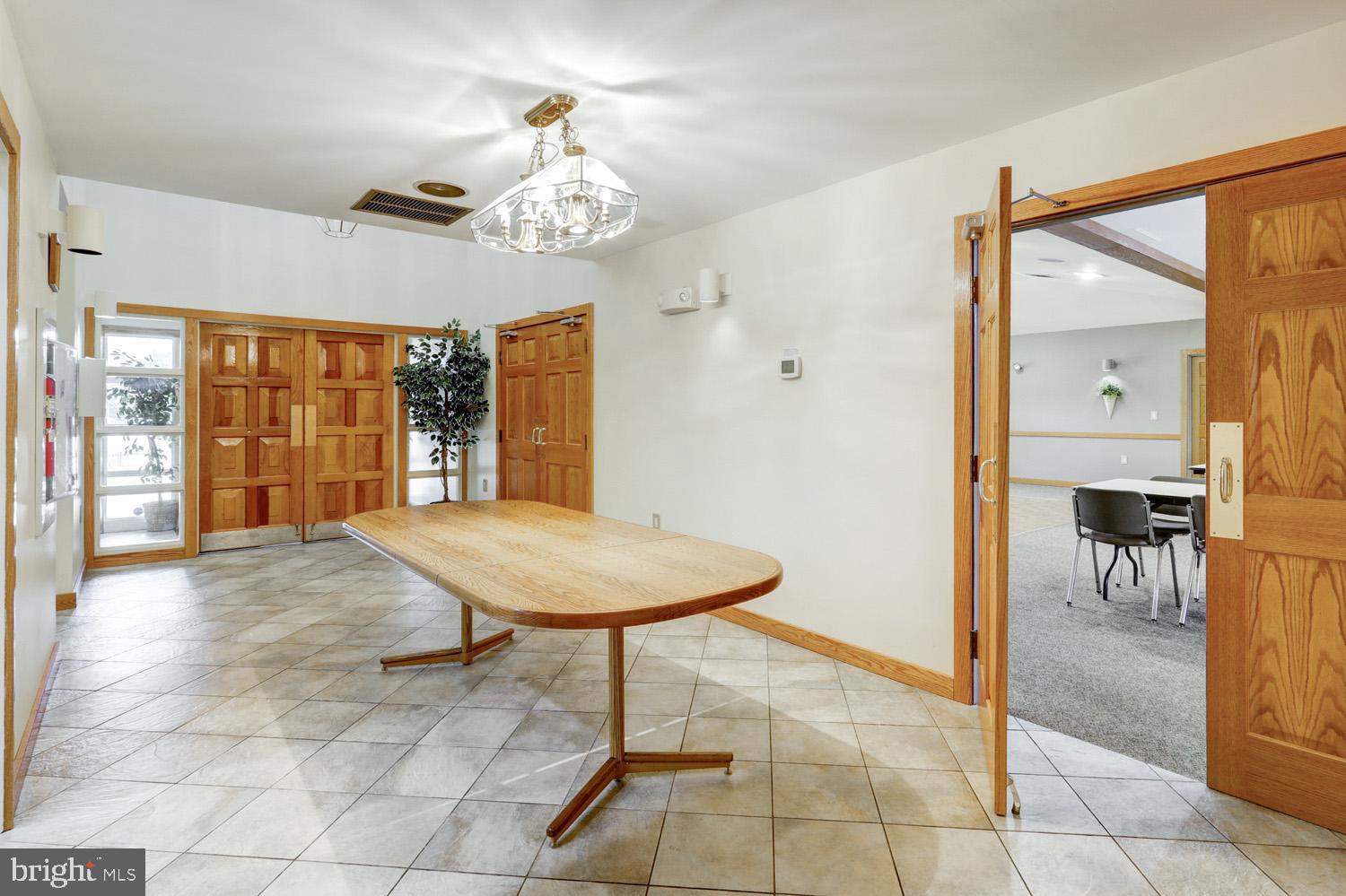 425 Valleybrook Drive Lancaster, PA 17601 - Photo 40 of 50