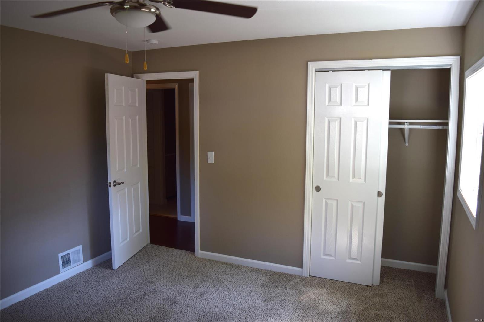 3332 Johnson Road Granite City, IL 62040 - Photo 20 of 26 Gallery Image 20