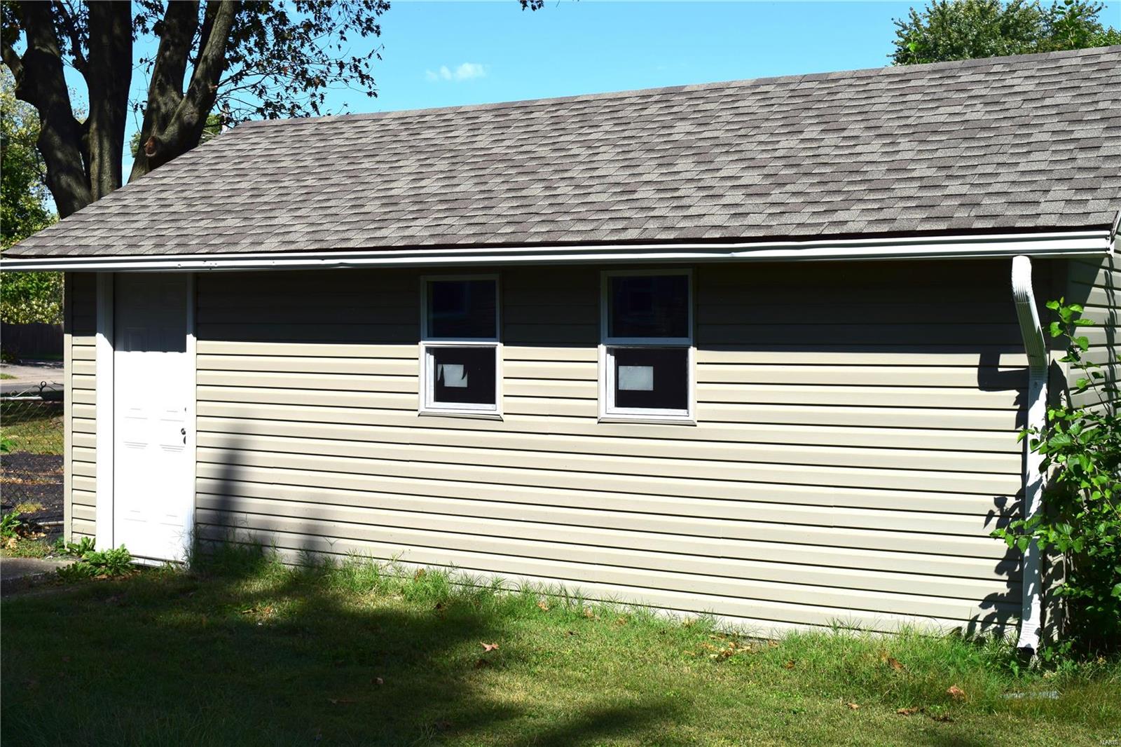 3332 Johnson Road Granite City, IL 62040 - Photo 24 of 26 Gallery Image 24