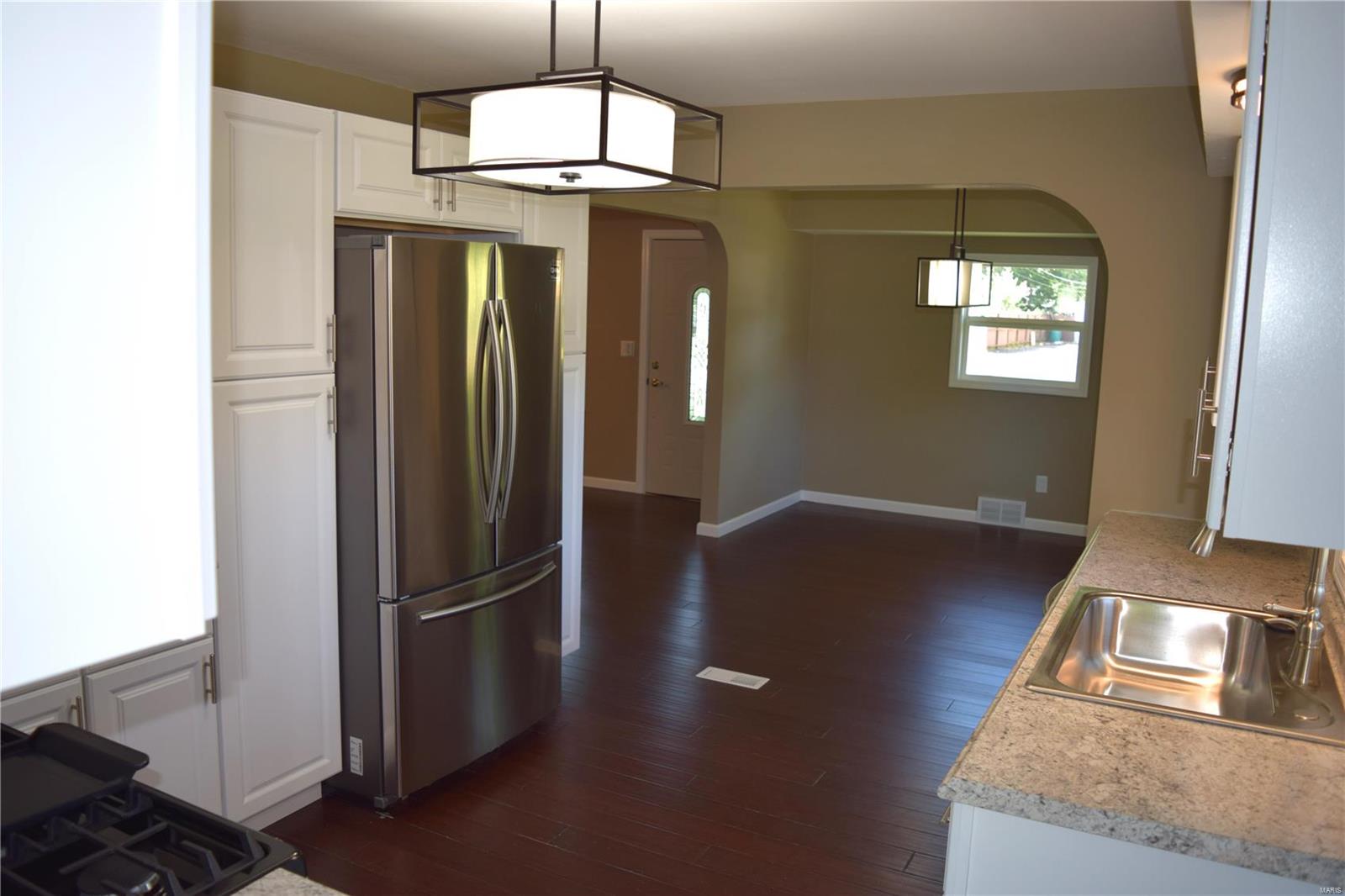 3332 Johnson Road Granite City, IL 62040 - Photo 8 of 26 Gallery Image 8