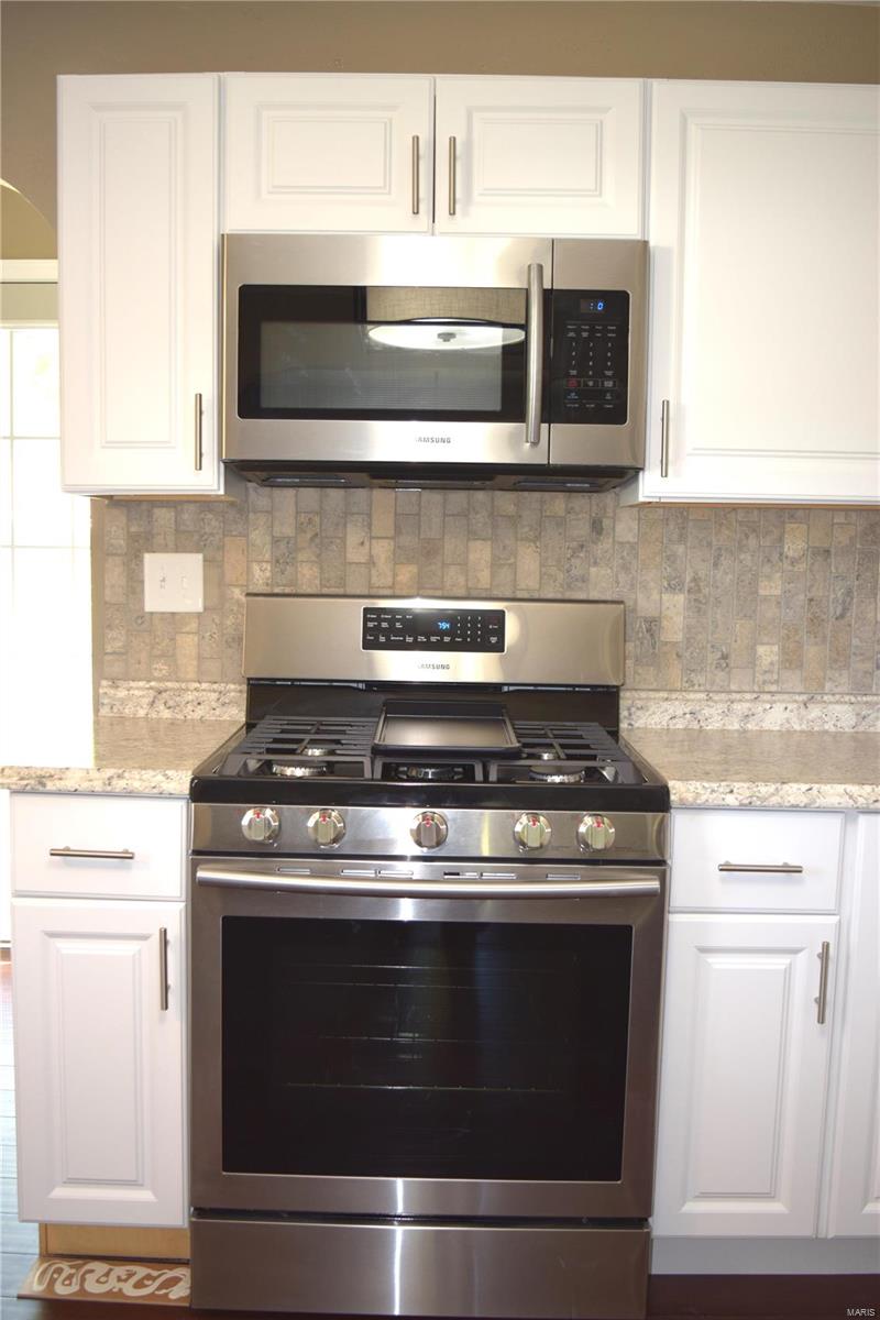 3332 Johnson Road Granite City, IL 62040 - Photo 10 of 26 Gallery Image 10