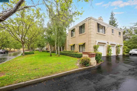 $639,000 | 2020 Canyon Woods Drive, Unit C, San Ramon, CA 94582