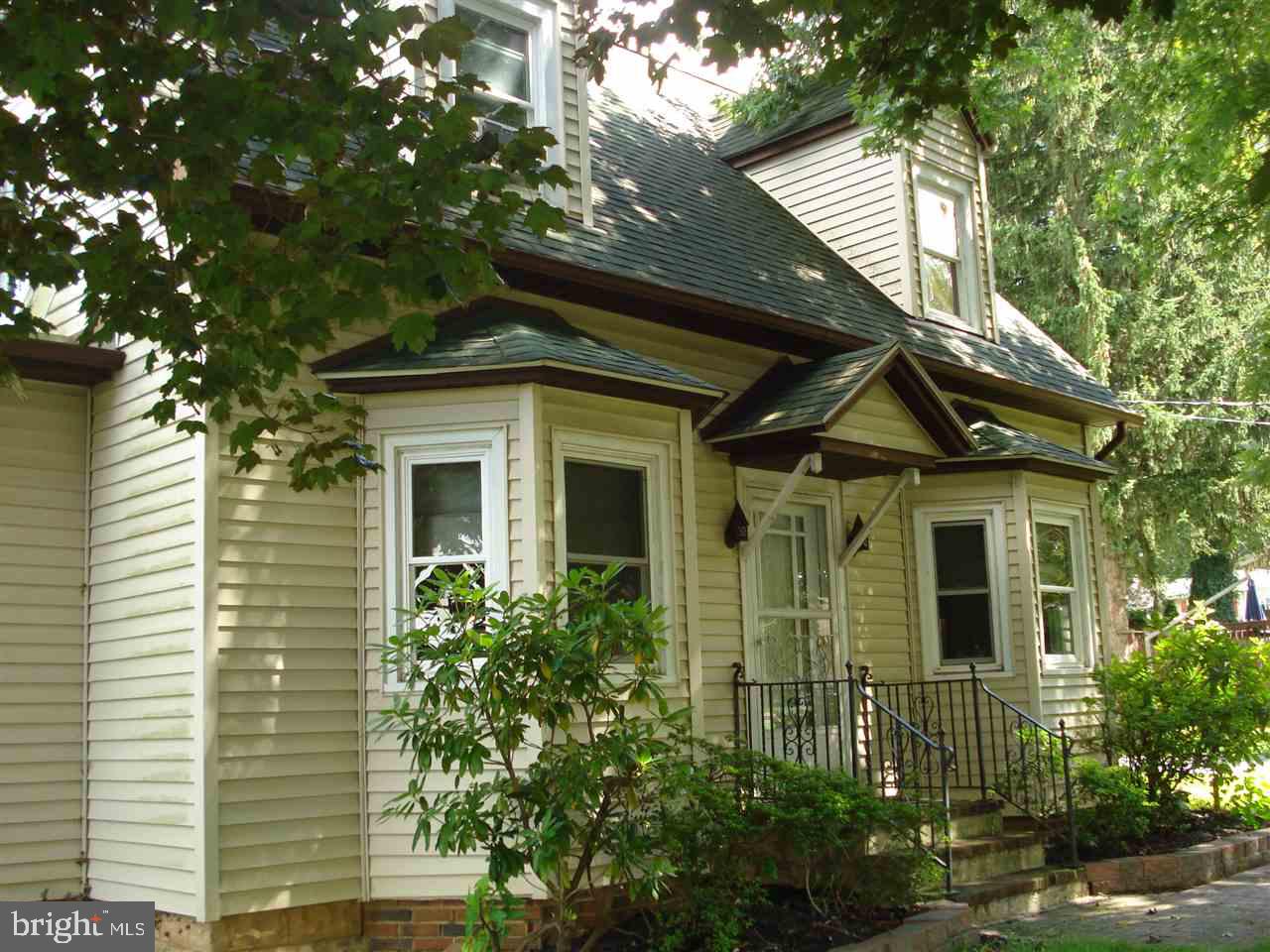 1150 Oberlin Road Middletown, PA 17057 - Photo 2 of 25 Gallery Image 2