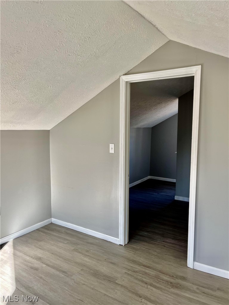1640 Hampton Road Akron, OH 44305 - Photo 9 of 17