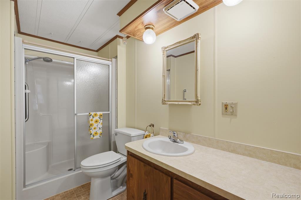 2689 Chickadee Street Rochester Hills, MI 48309 - Photo 14 of 27