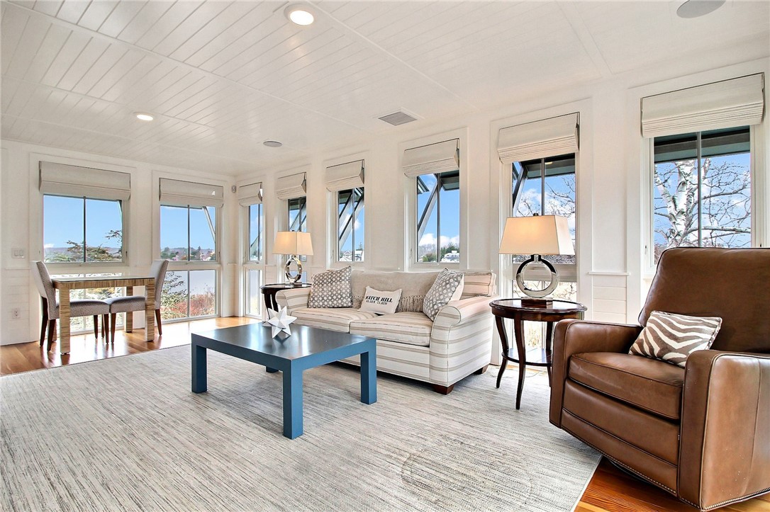 111 Avondale Road Westerly, RI 02891 - Photo 21 of 50