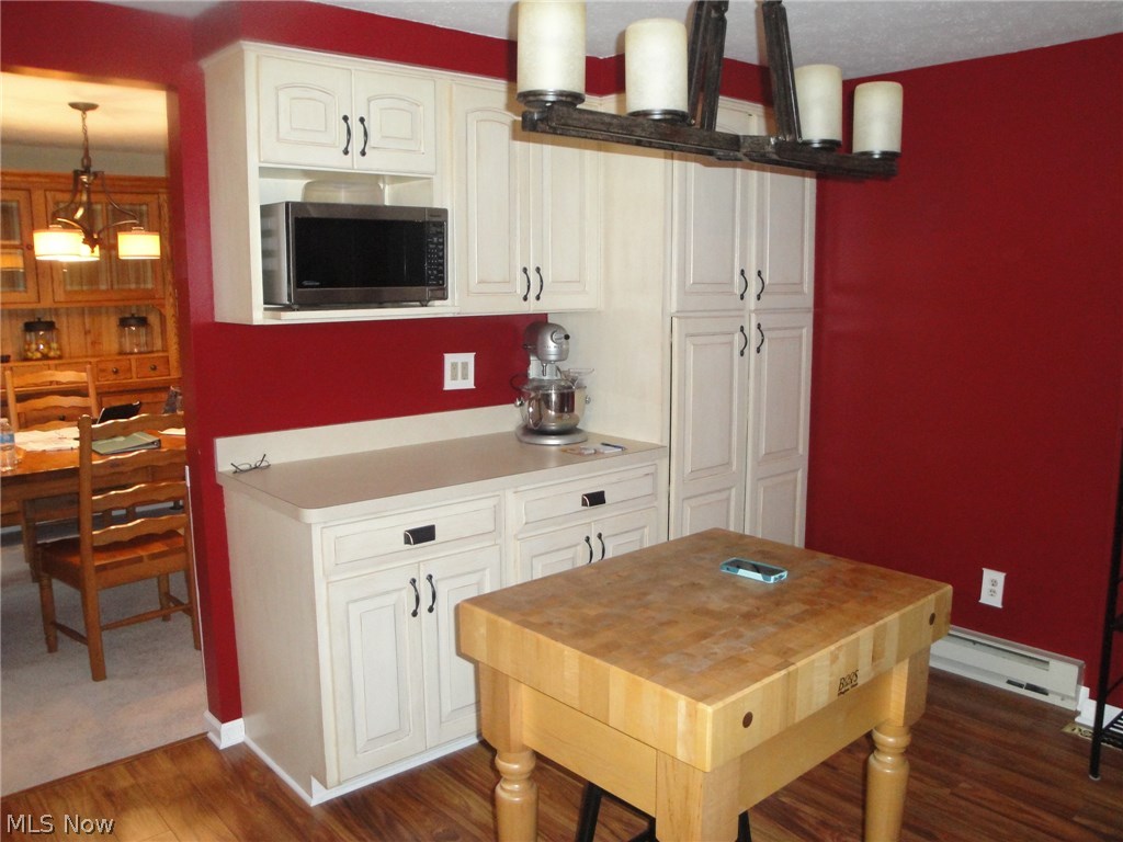4158 Springdale Road Stow, OH 44224 - Photo 4 of 21 Gallery Image 4