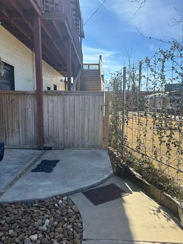 $1,650 | 519 Spring Street, Unit E, Columbus, TX 78934