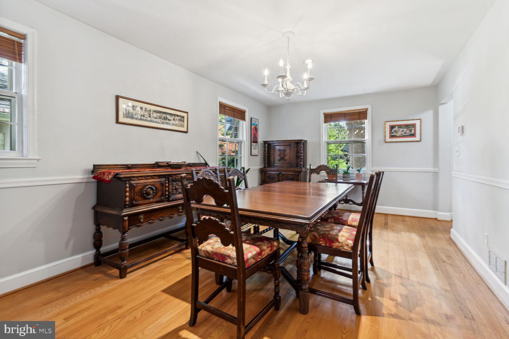 5423 Harwood Road Bethesda, MD 20814 - Photo 16 of 43 Dining Room