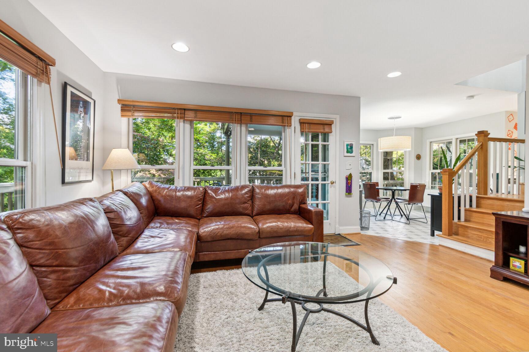 5423 Harwood Road Bethesda, MD 20814 - Photo 7 of 43 Family Room