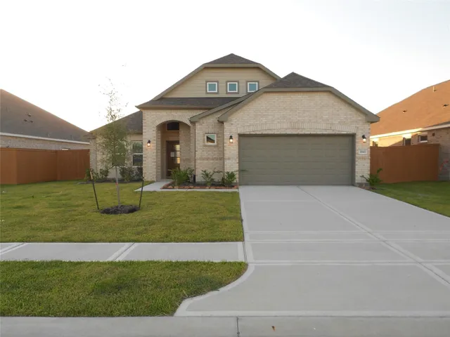 $360,849 | 1041 Comal Trail, Dayton, TX 77535